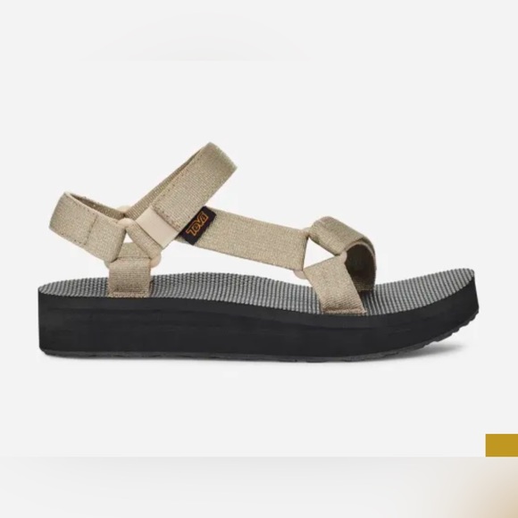 Teva Shoes - Teva woman’s sandals in champagne color size 8 NWT